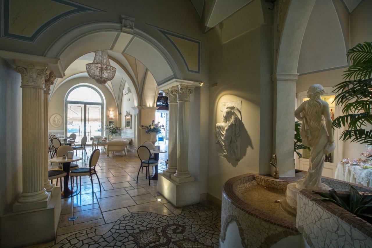 Palazzo Bove Bed & Breakfast Galatone Exterior foto